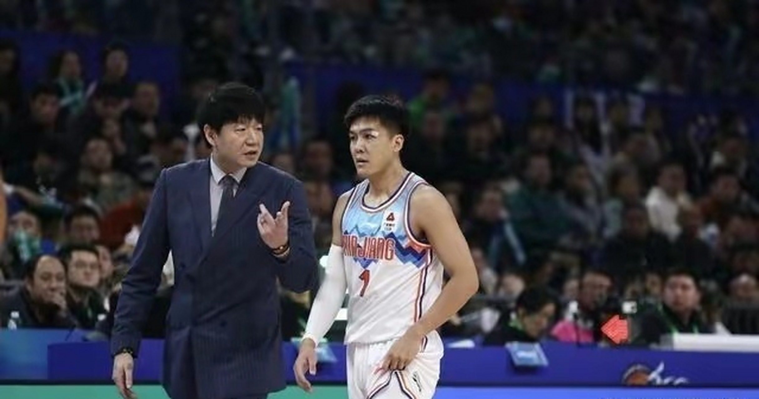 开云线上娱乐 -CBA常规赛赛程吃紧,孟菲斯灰熊今晨调整名单,引发热议,高层口径保持一致的简单介绍